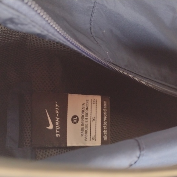 Men's Blue Nike Storm-Fit Hooded Jacket NWOT XL - Picture 3 of 4
